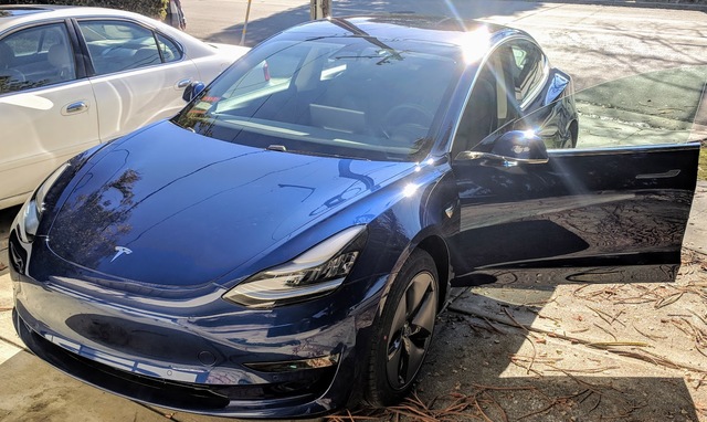 If Youre A Computer Nerd Buy The Tesla Model 3 Brad Ideas